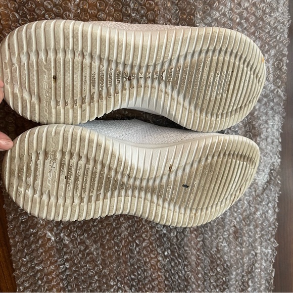 Skechers white shimmer shoes - Picture 5 of 6